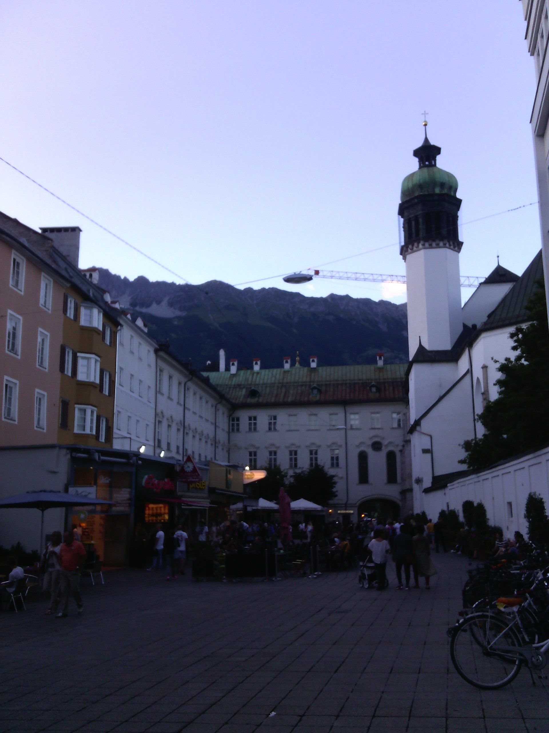 Married and looking in Innsbruck 