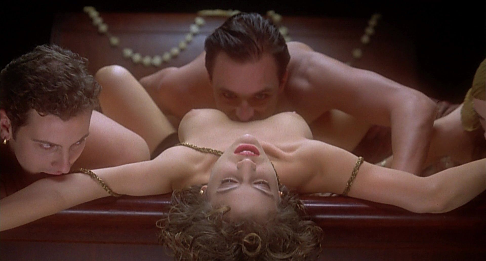 Ratman reccomend Alyssa milano embrace of the vampire sex clip