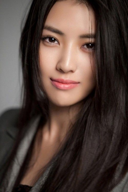 Superwoman reccomend Asian makeup ideas