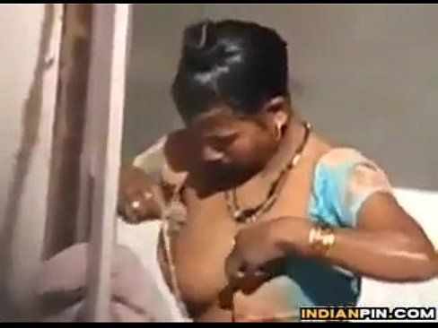 Indian women voyeur pics pic
